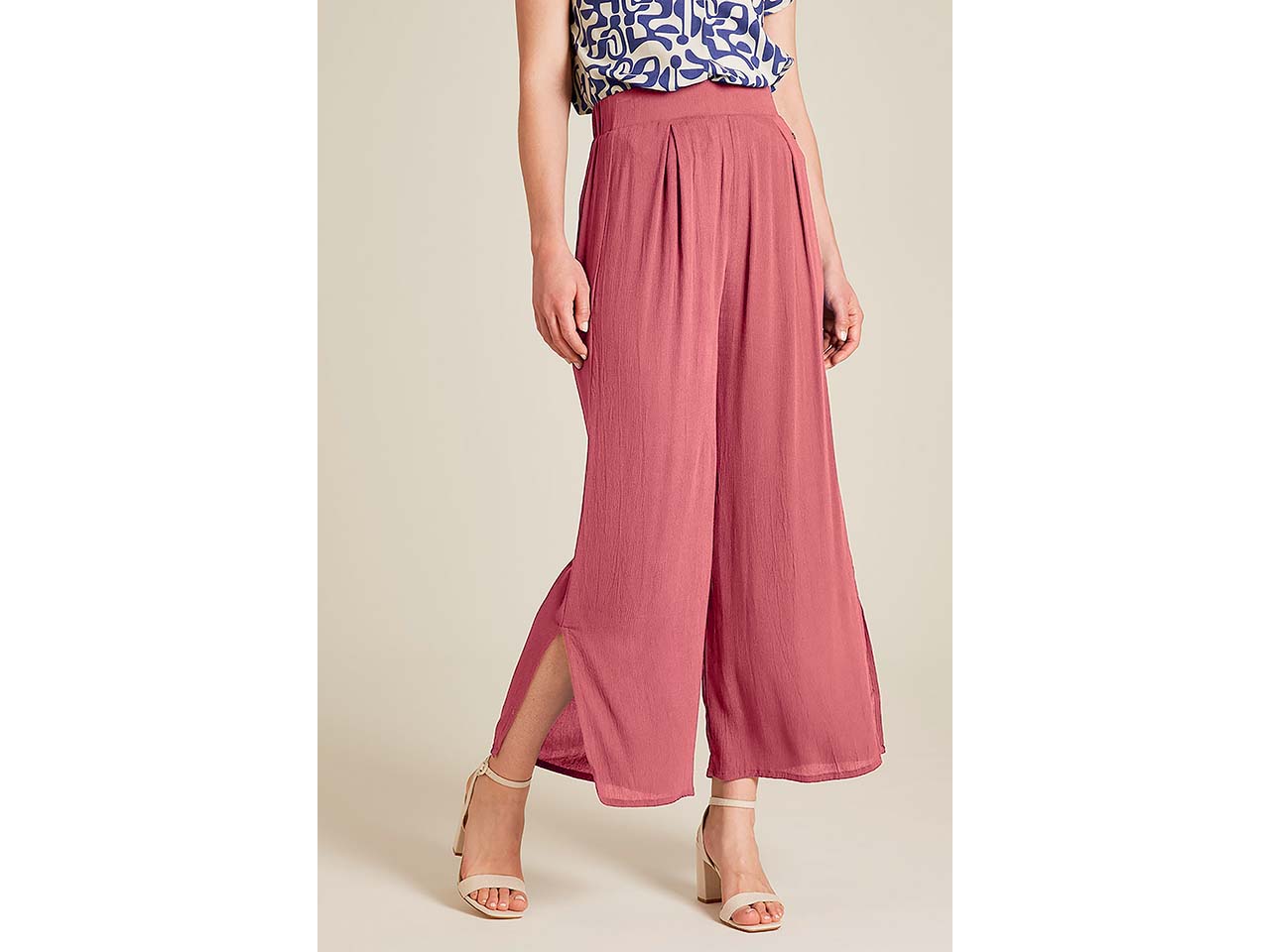 tranquillo Damen-Hose mit strukturiertem Stoff und Schlitz, rose wine, Gr. 36