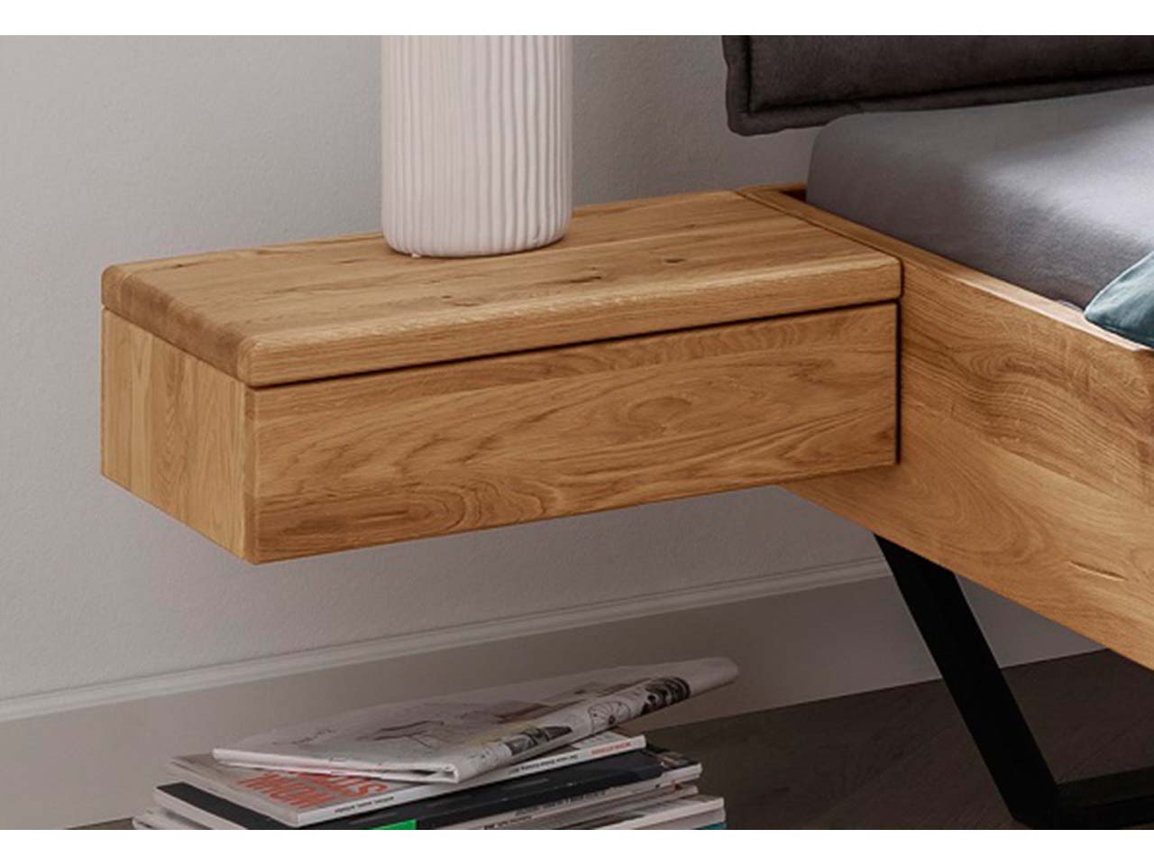 Nachttisch "Dolle" links, Wildeiche