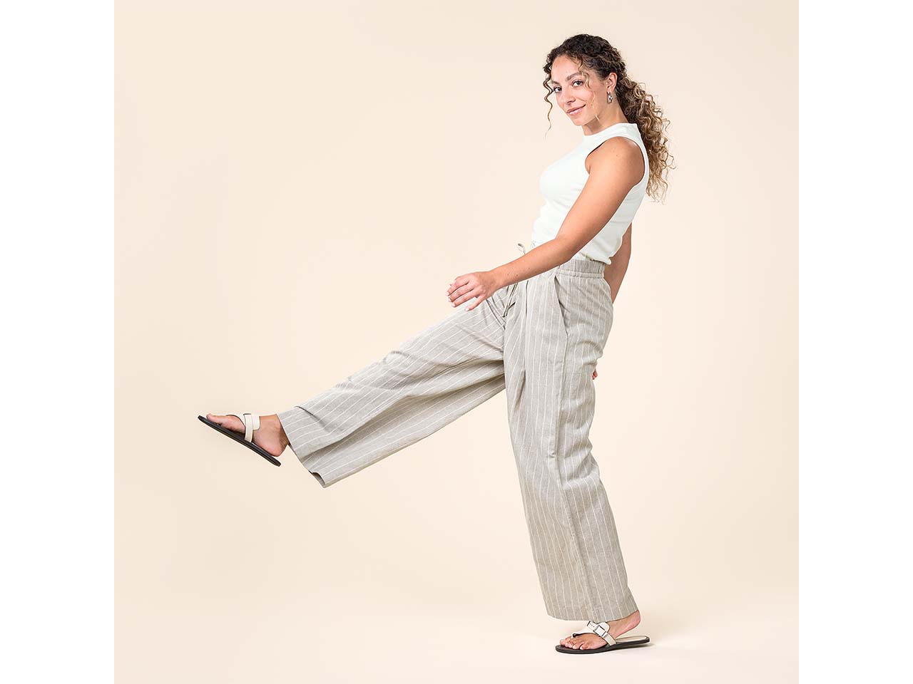 Living Crafts Damen-Hose 'TAKARA' mit Bindebändchen, natural/pine stripes, Gr. 36