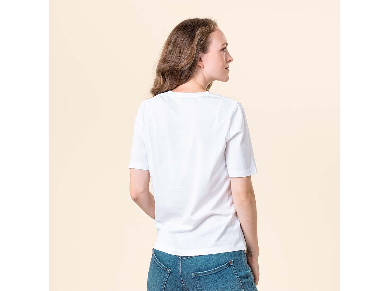 Living Crafts Bio-Damen-T-Shirt 'TABERA' mit Rundhalsausschnitt, white, Gr. S
