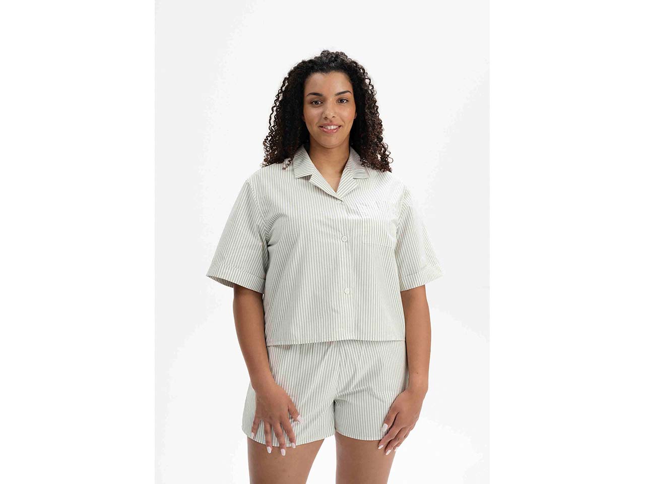 MELA Bio-Damen-Pyjamahemd "HANSIKA" aus Perkal, thymian/naturweiß, Gr. S