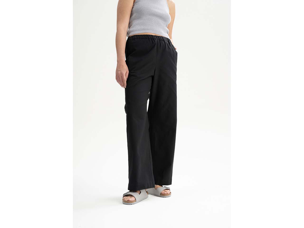 MELA Bio-Damen-Hose "TURVI" aus Kreppstoff, schwarz, Gr. S