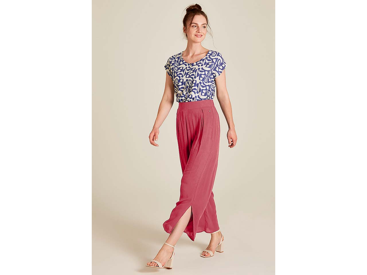 tranquillo Damen-Hose mit strukturiertem Stoff und Schlitz, rose wine, Gr. 36