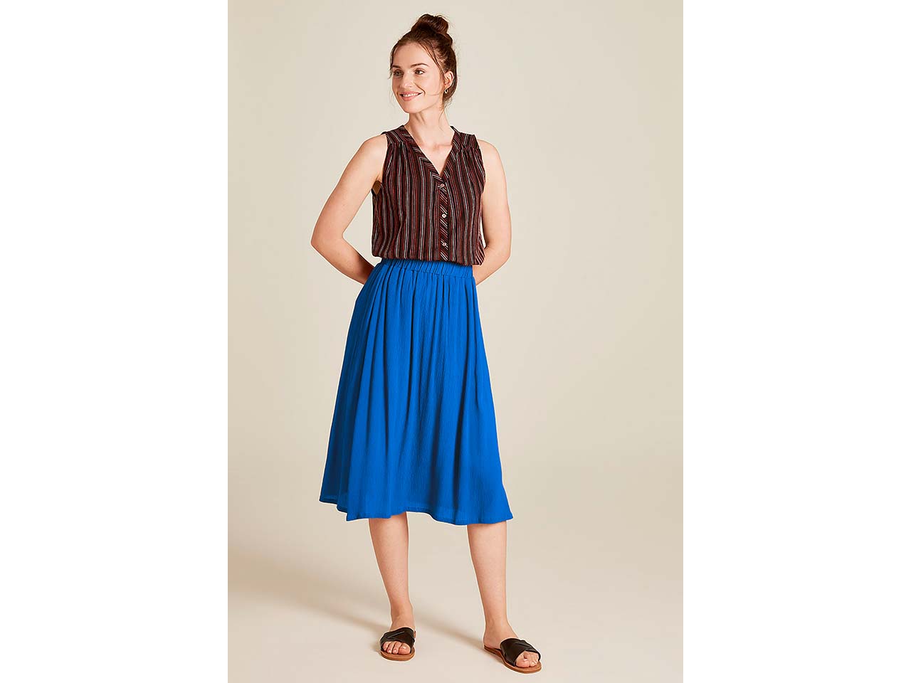 tranquillo Damen-Midi-Rock aus Crinkle-Viskose, mit Taschen, dazzling blue, Gr. 36