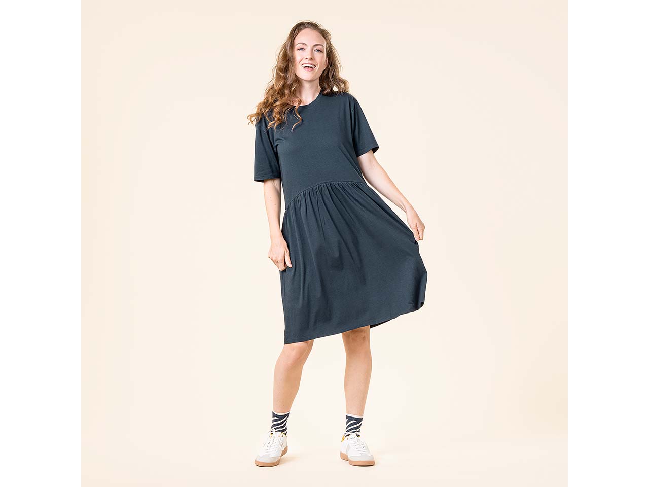 Living Crafts Bio-Damen-Midi-Kleid "ONIKA" mit Rundhalsausschnitt, ink blue, Gr. S