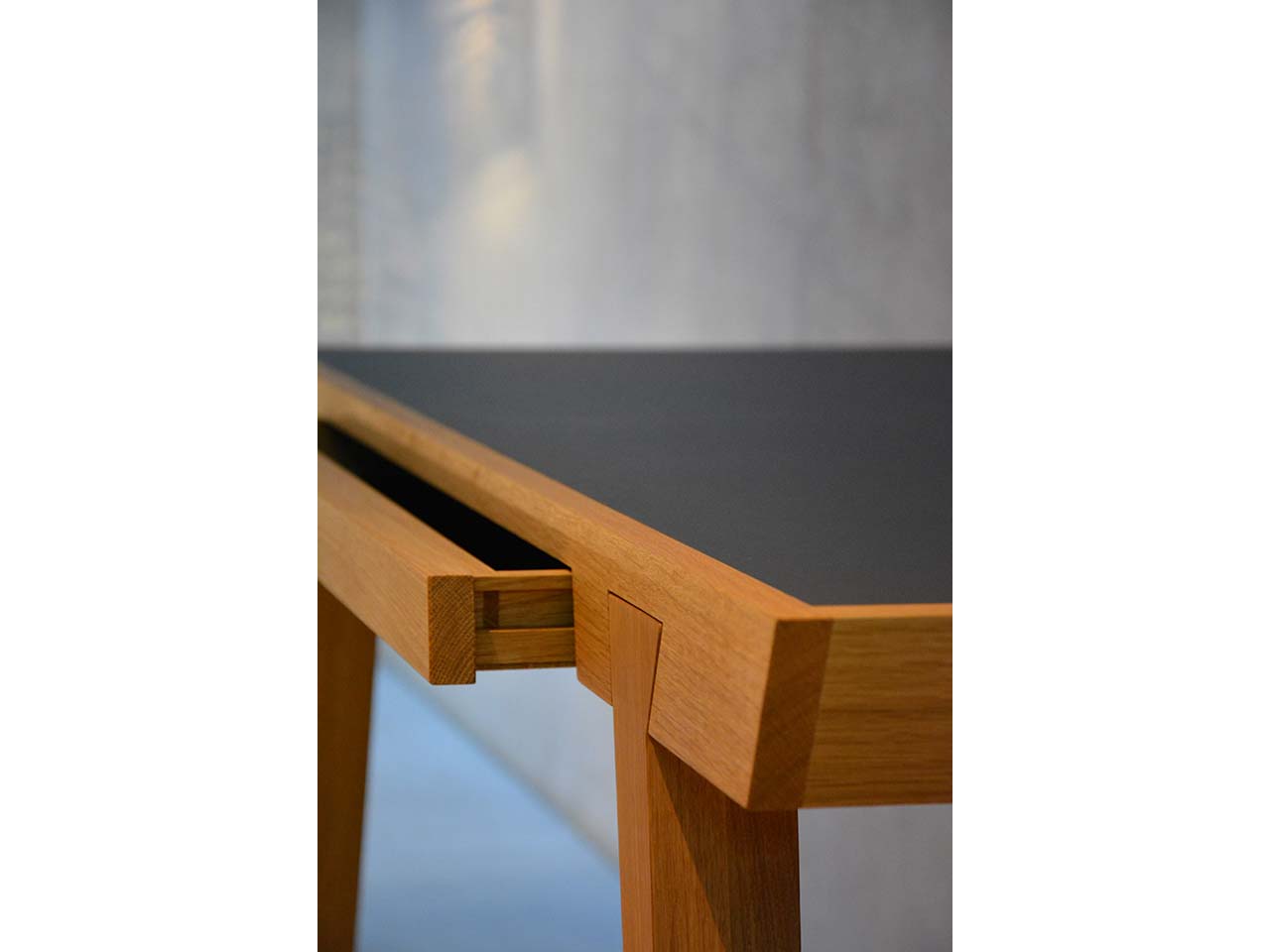 Jan Kurtz Schreibtisch "Desk" mit Schublade B 124 x T 65 x H 74,5 cm, Eiche/Linoleum