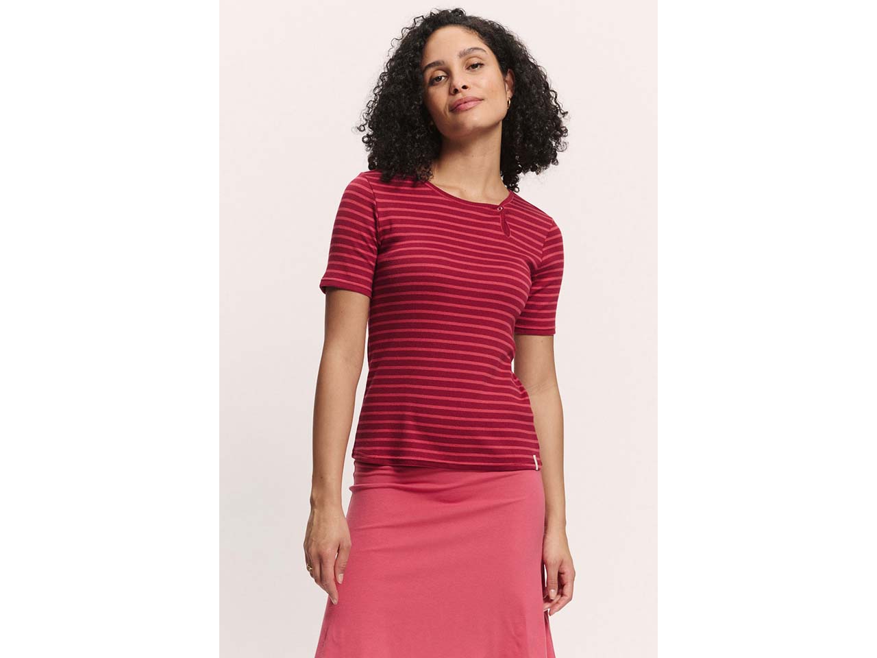 tranquillo Damen-T-Shirt 'Lillyy' aus Tencel-Baumwoll-Mix, stripes red, Gr. L