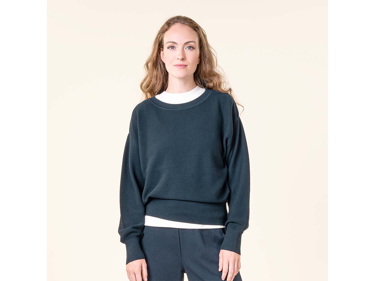 Living Crafts Bio-Damen-Pullover 'THABITA' mit überschnittenen Schultern, ink blue, Gr. S