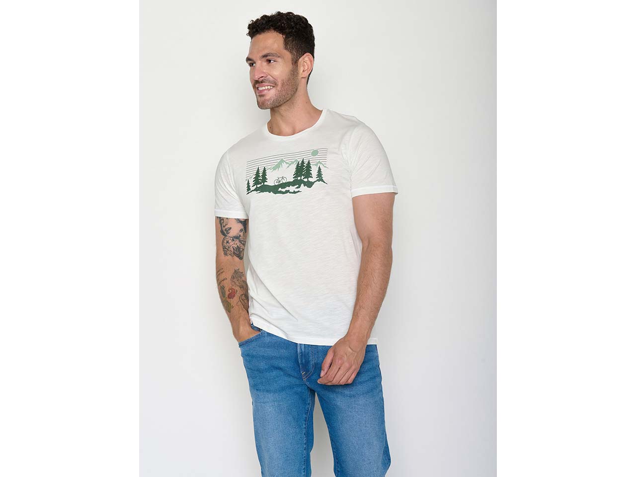 GREENBOMB Bio-Herren-T-Shirt "Bike Mountain Pines" mit Rundhalsausschnitt, moonstone, Gr.M