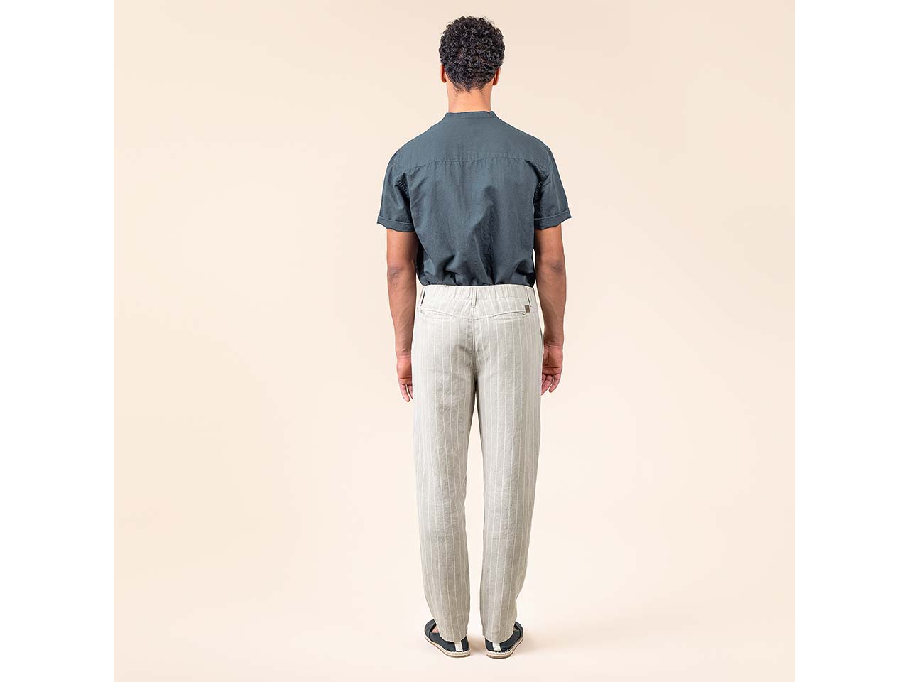 Living Crafts Herren-Leinen-Hose "OLEG" mit Taschen, natural/pinstripe, Gr. 31R