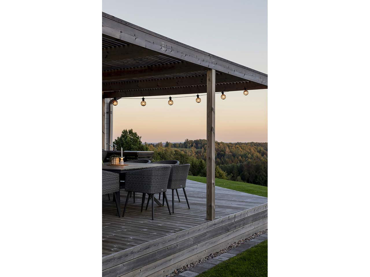 Konstsmide LED-Lichterkette Party, smokey brown, mit Dim., 10 Birnen, 10 Dioden bernsteinf