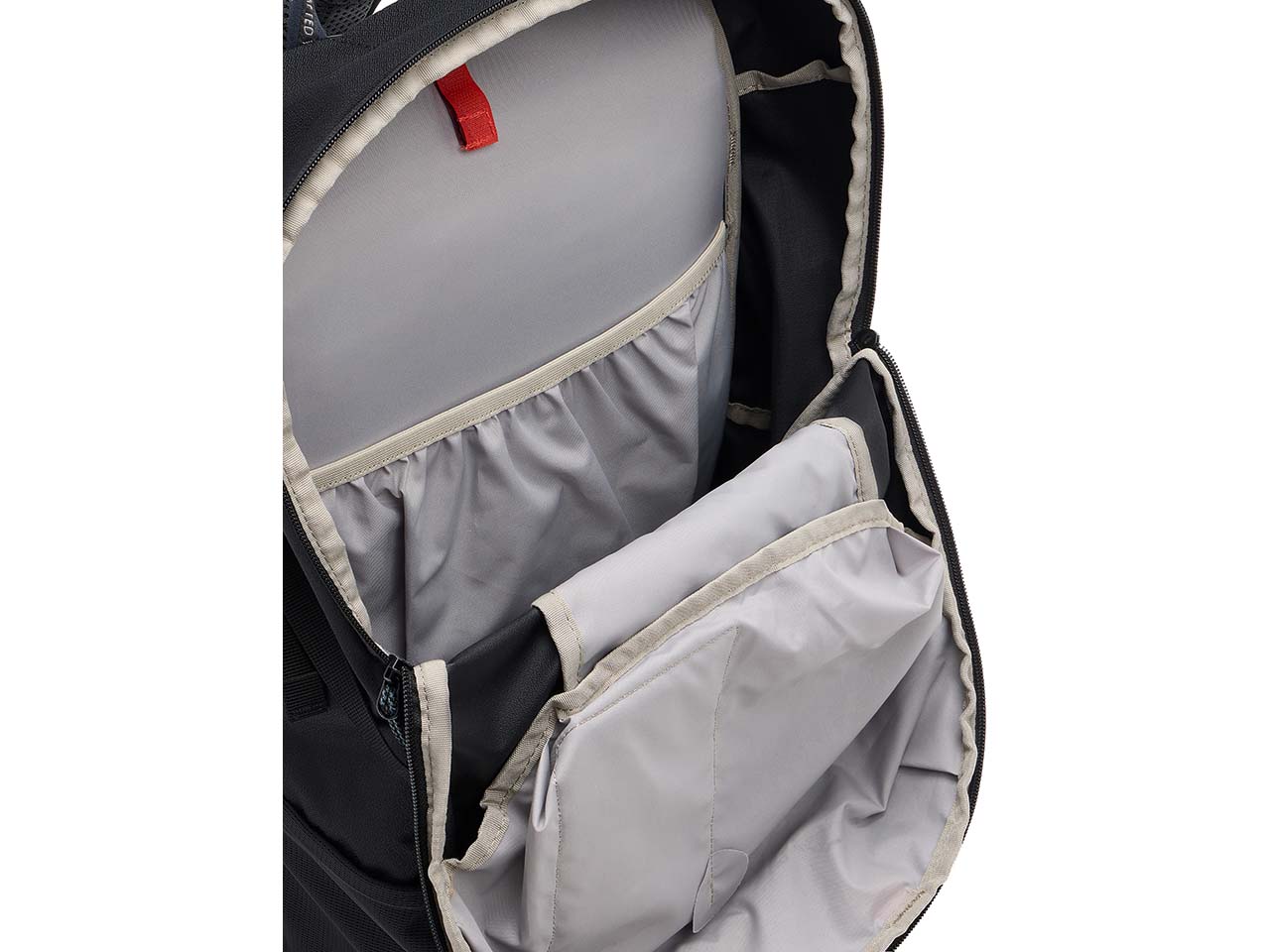 VAUDE Damen-Rucksack "Skomer Zip 22" mit frauenspezifischer Konstruktion, black
