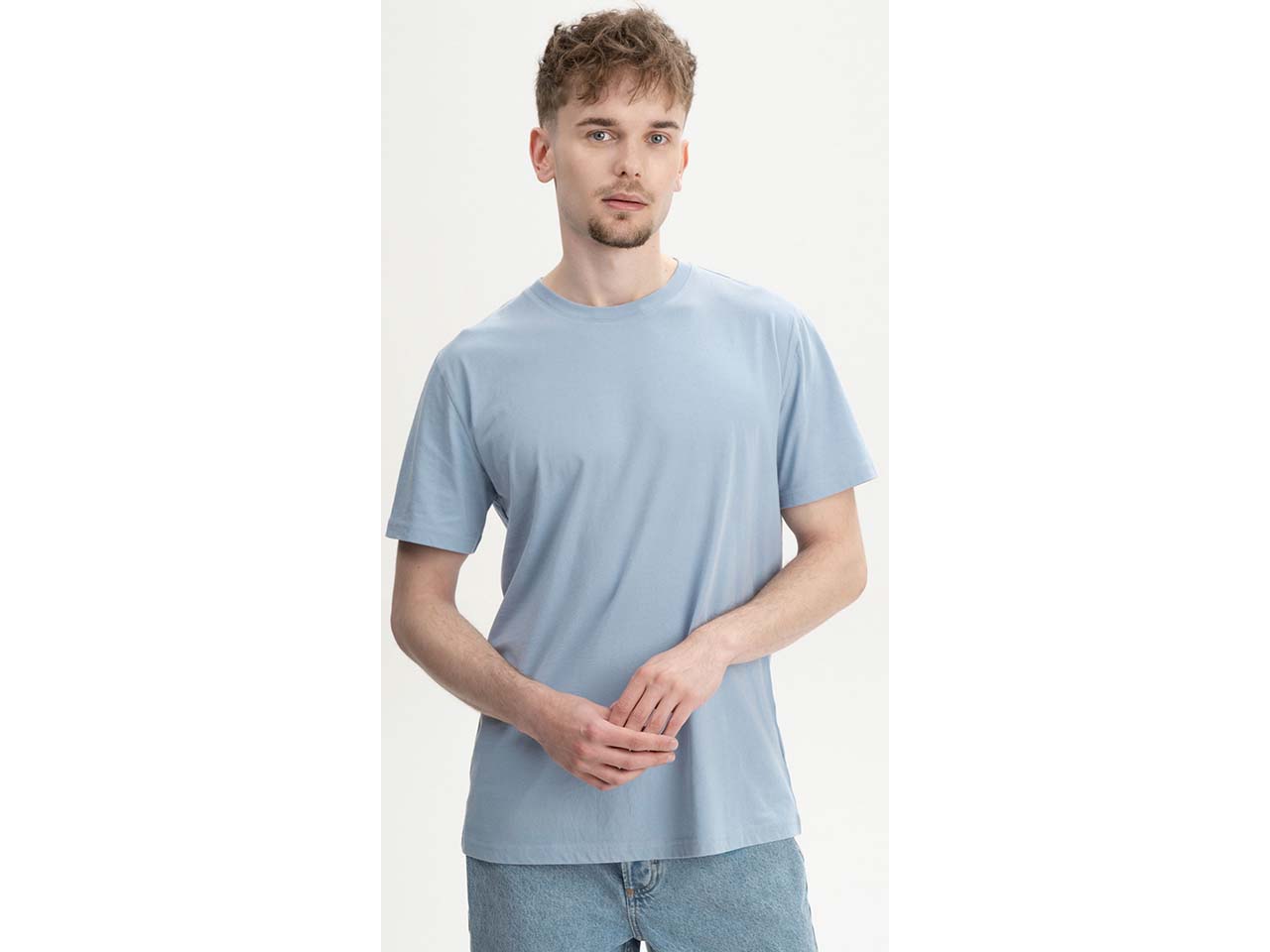 MELA Bio-Herren-T-Shirt 'SADHIL' mit Feinripp-Rundhalsausschnitt, zartes blau, Gr. L