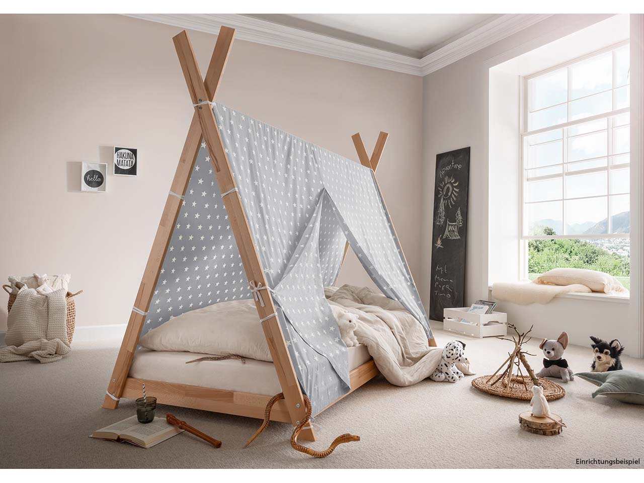 Kinderbett "Pinocchio"mit Bezug hellgrau, Buche geölt, Tipibett