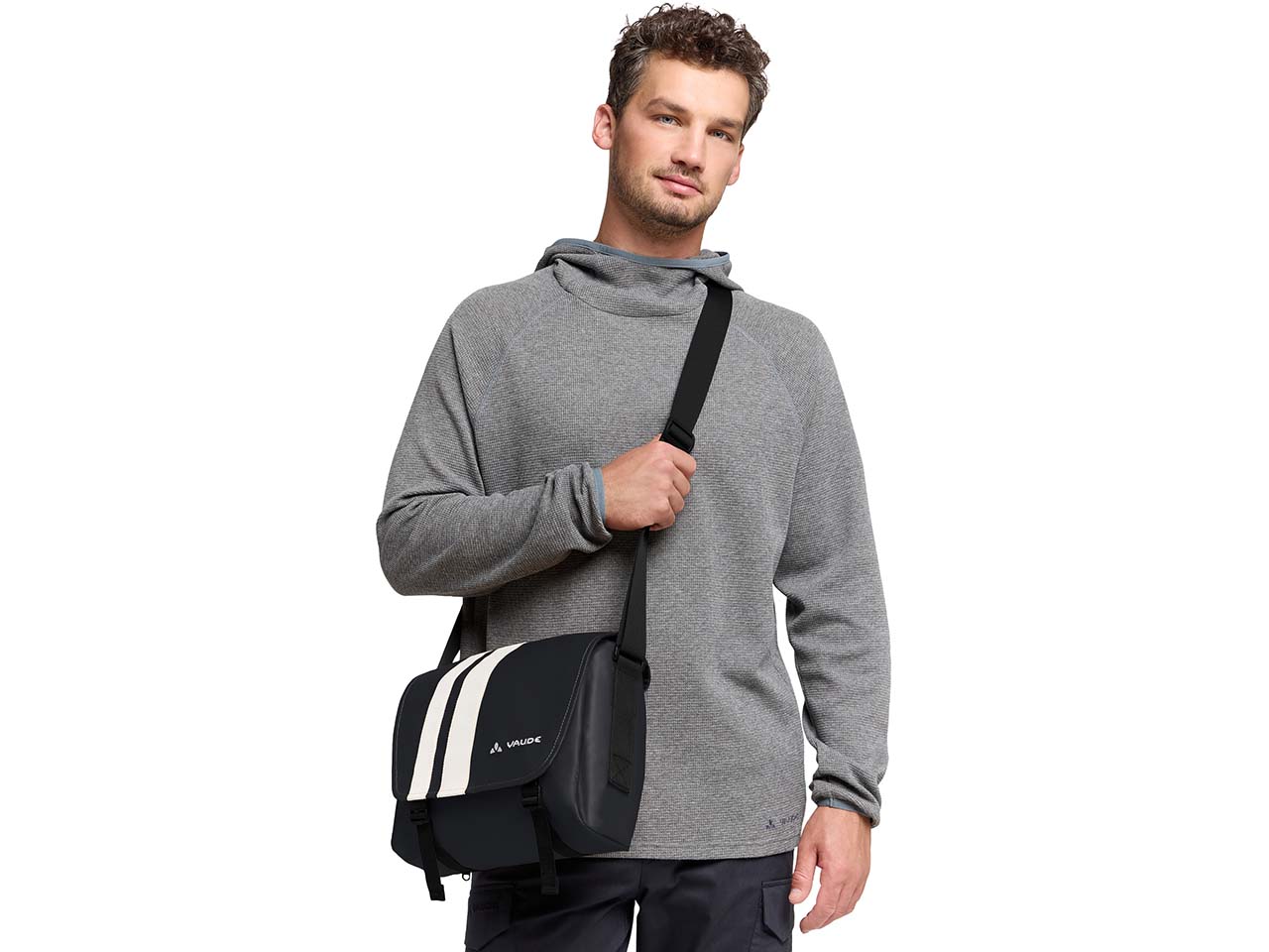 VAUDE Umhängetasche "Vanuatu" mit Trolleyhalterung, black