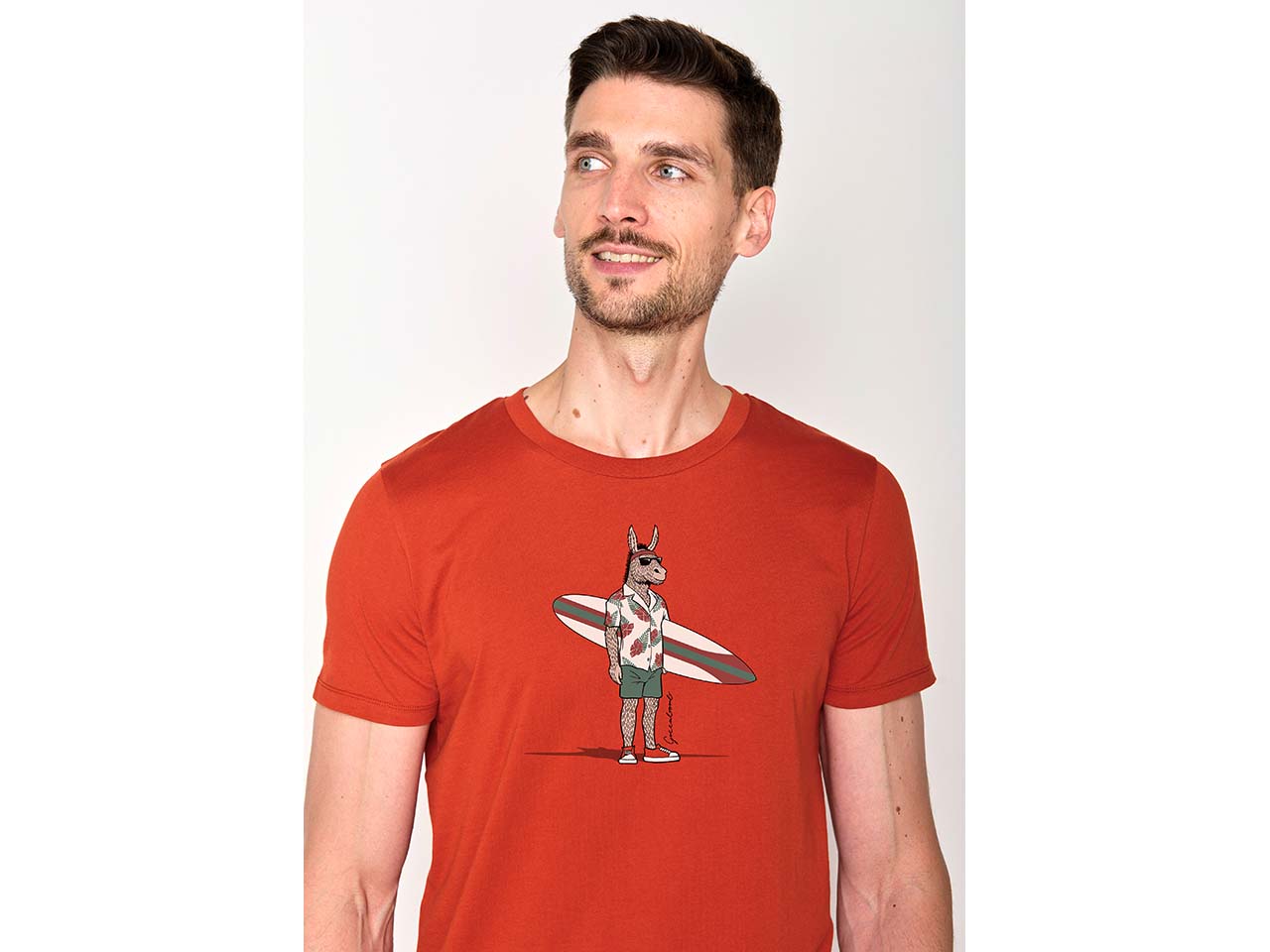 GREENBOMB Bio-Herren-T-Shirt "Donkey Surf" mit Rundhalsausschnitt, clay red, Gr. M