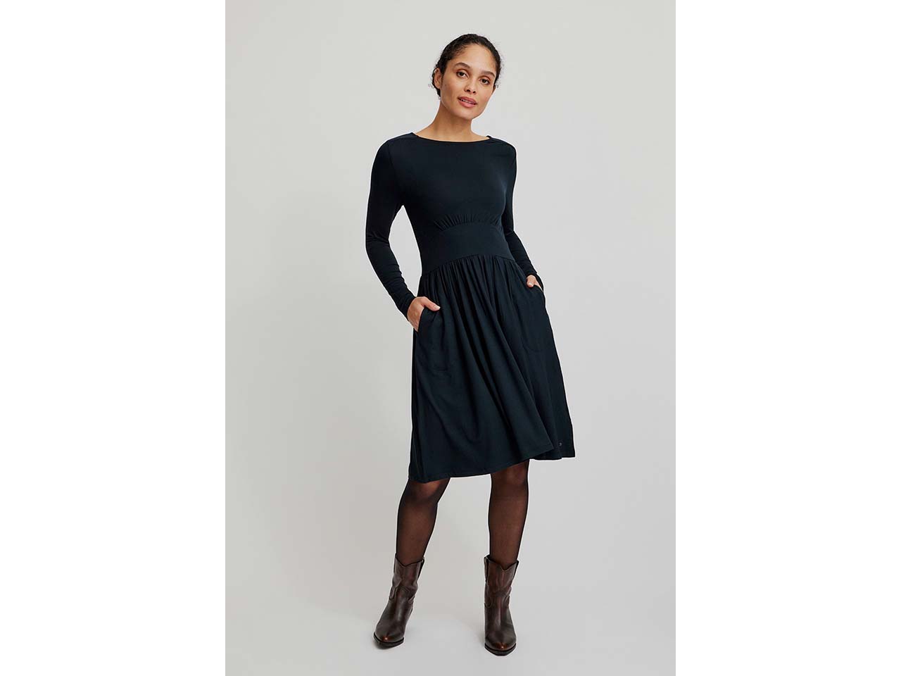 tranquillo Damen-Midi-Kleid mit tailliertem Bund, black, Gr. L