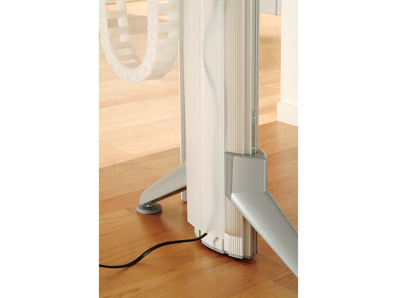 Kabelkanal vertikal "go to move"