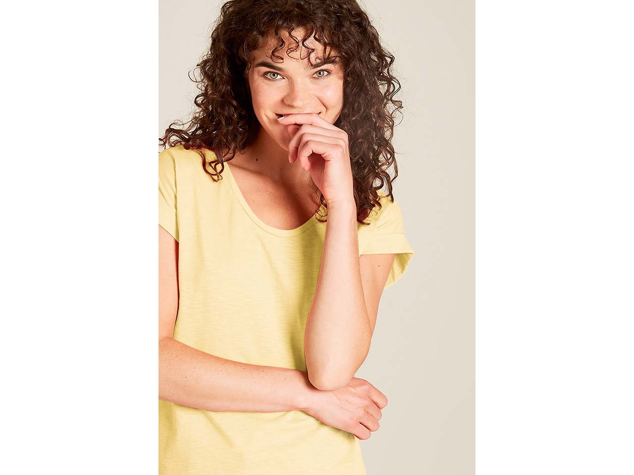 tranquillo Bio-Damen-T-Shirt mit Roll-Up-Ärmel, lemon, Gr. S