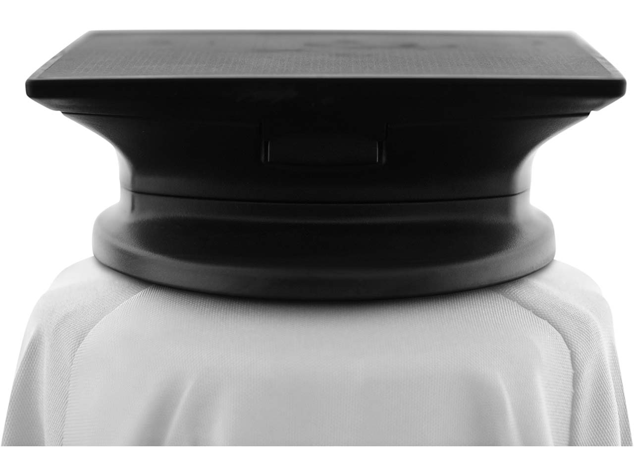 doppler Pendelschirm "myZone AX" mit LED Beleuchtung 300 x 220 cm, hellgrau