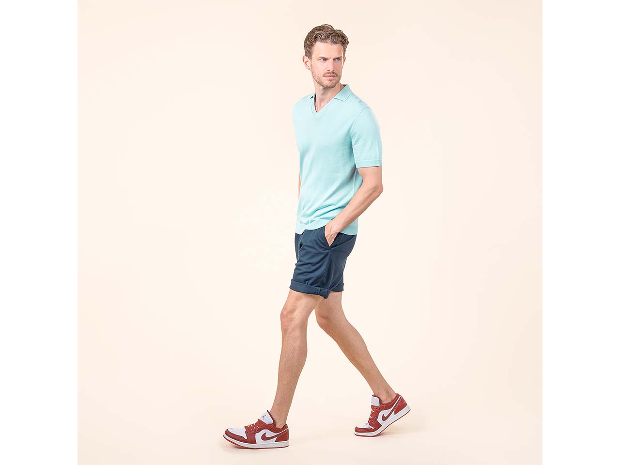 Living Crafts Bio-Herren-Polo-Shirt 'TAAROS' mit V-Ausschnitt, mare, Gr. M