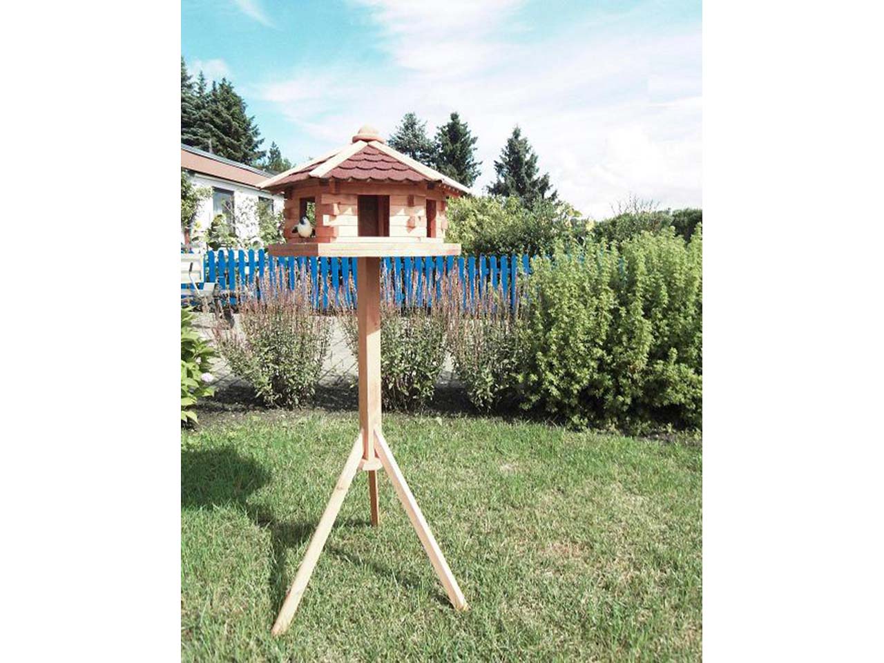 Vogelhaus "Knusperhäuschen" mit Fußkreuzständer